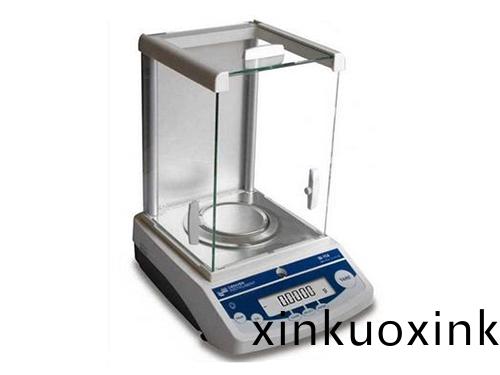 日本島(dao)津(jin)分(fen)析天平(ping)