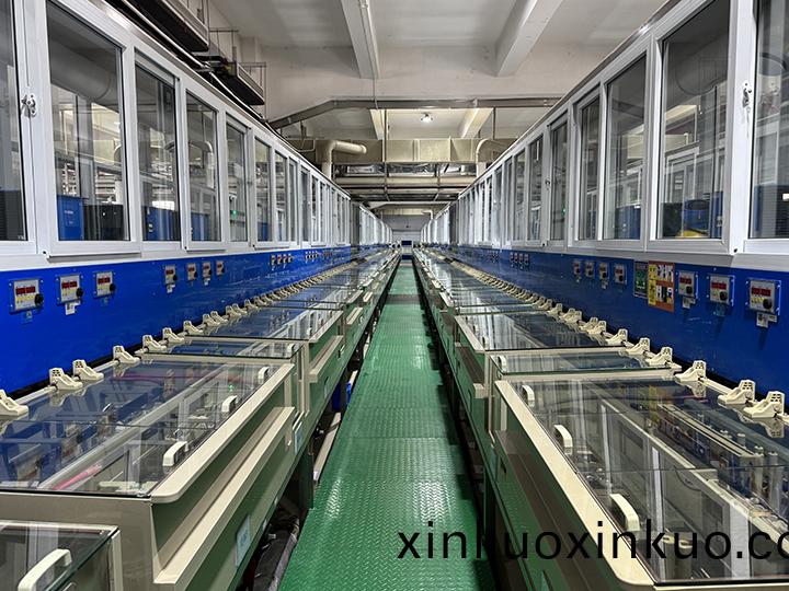 電鍍(du)生(sheng)産(chan)線